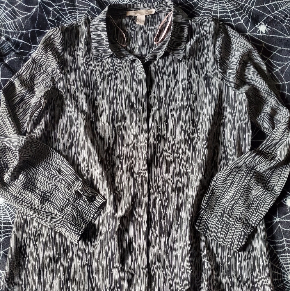 FOREVER 21 CONTEMPORARY BLOUSE